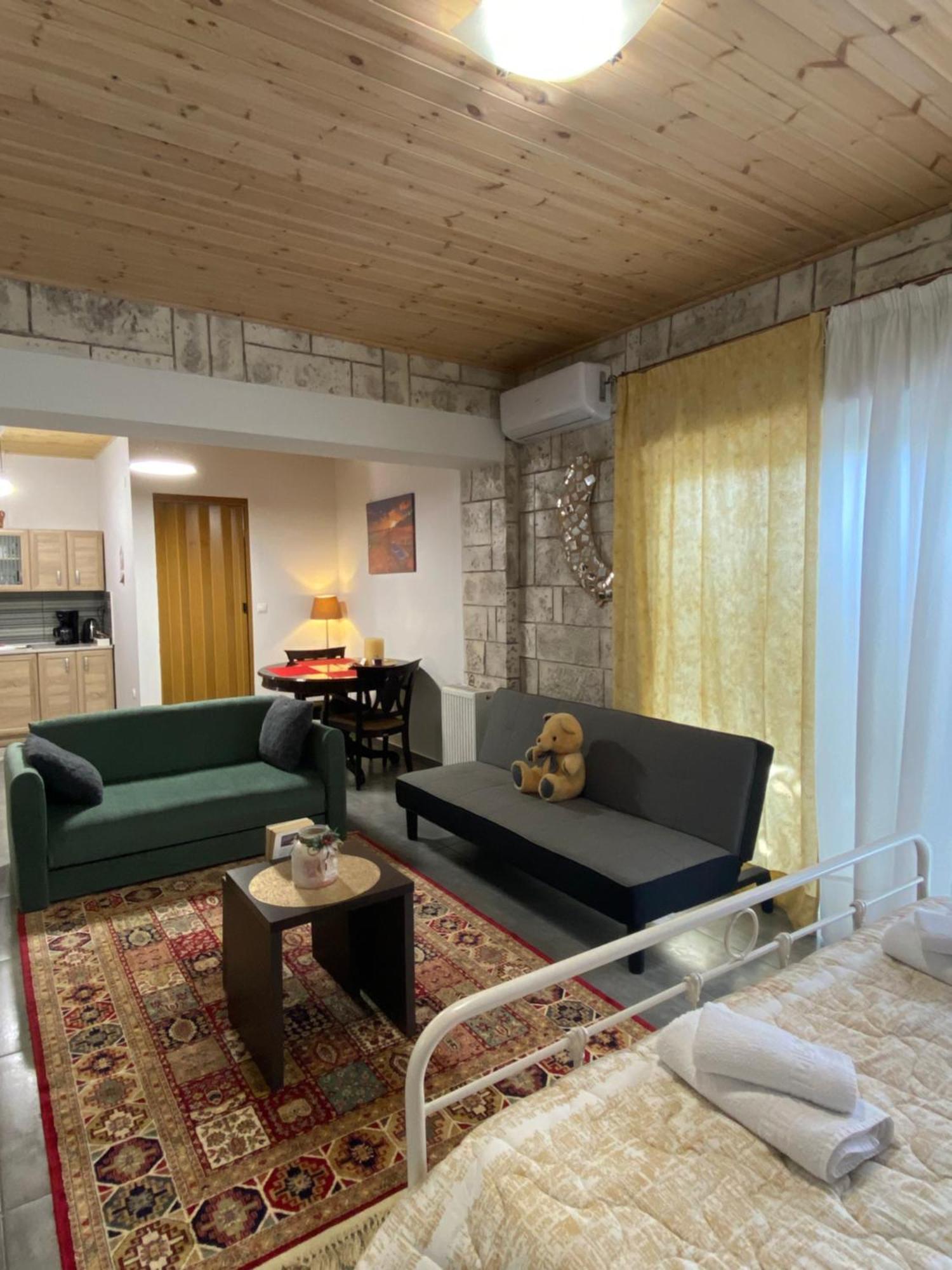 D&M Studio Ριο Πατρα Patras Luaran gambar